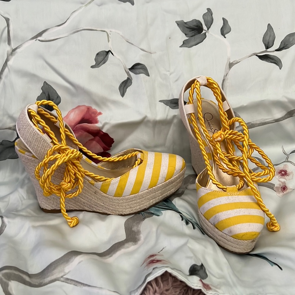 Jessica Simpson wedges
